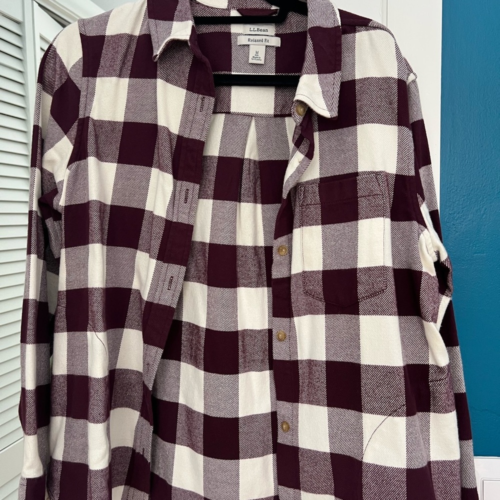 L.L. Bean Relaxed Fit Burgundy and White Shirt